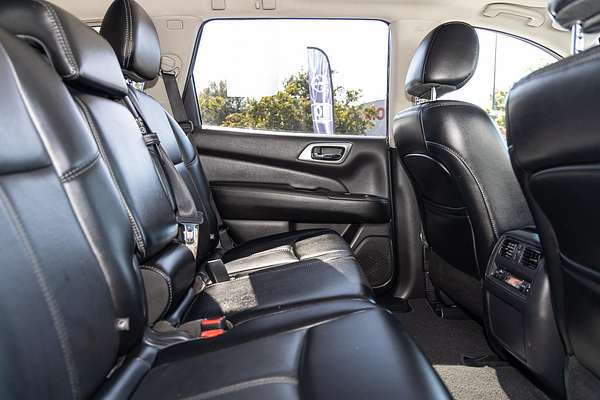 2017 Nissan Pathfinder ST-L R52 Series II