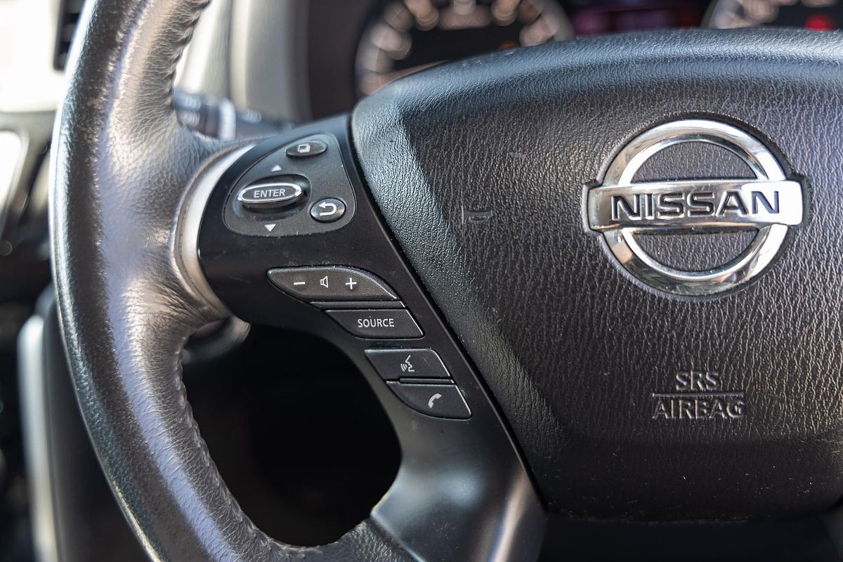 2017 Nissan Pathfinder ST-L R52 Series II