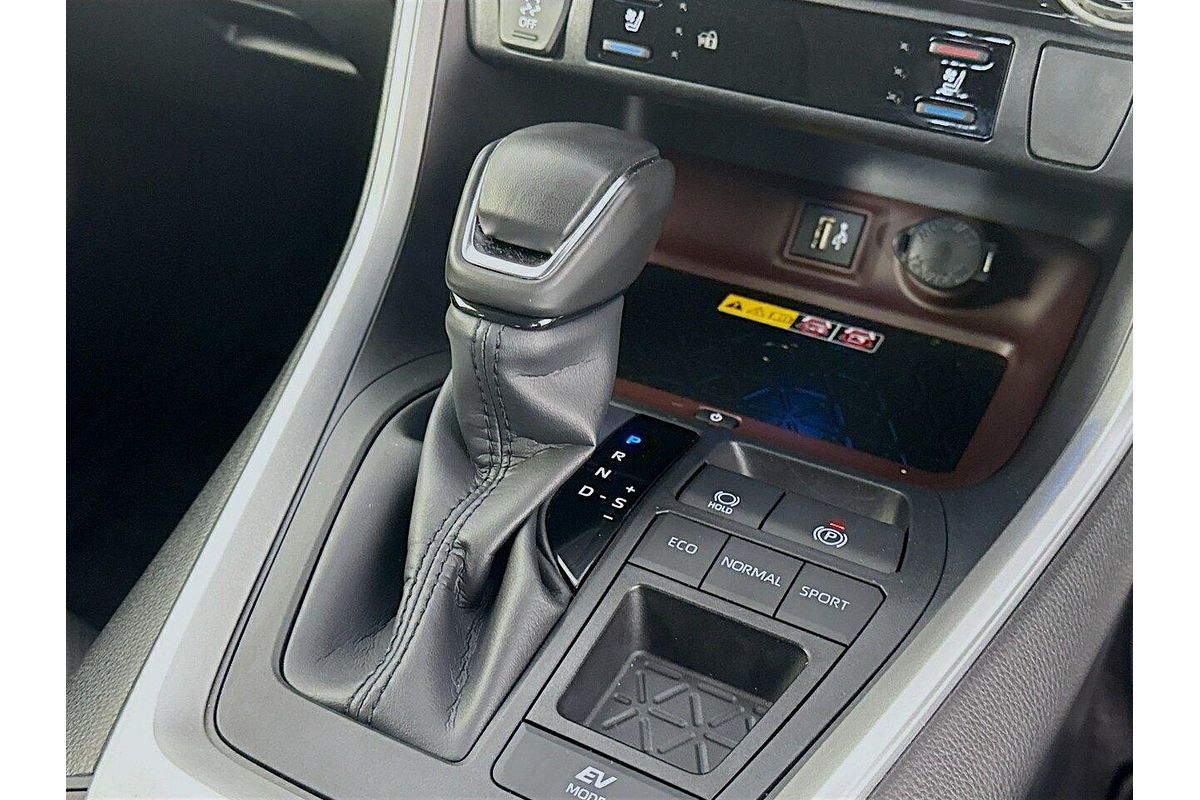 2024 Toyota RAV4 Cruiser AXAH52R