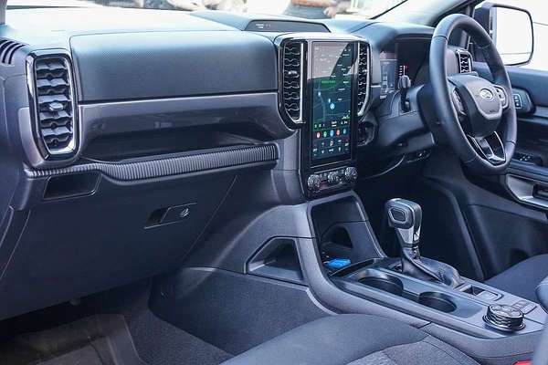 2024 Ford Ranger XLT  4X4 2.0L