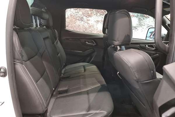 2020 Isuzu D-MAX X-TERRAIN 4X4
