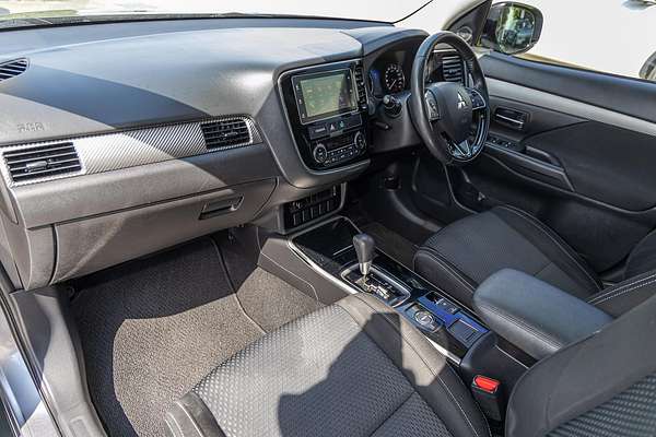 2018 Mitsubishi Outlander ES ZL