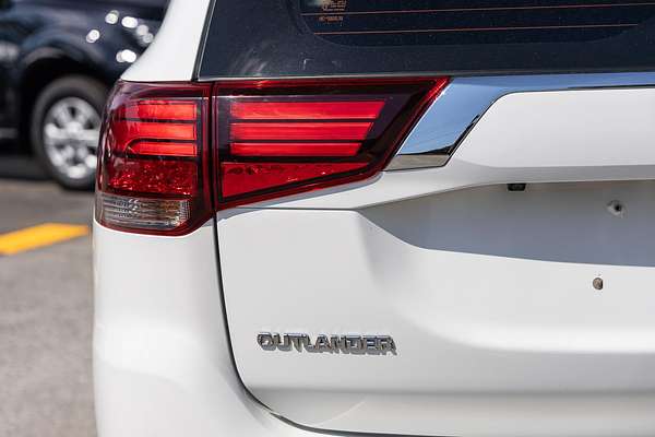 2019 Mitsubishi Outlander ES ZL