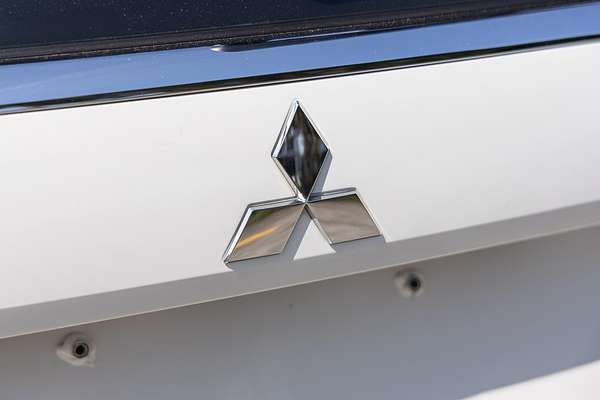 2019 Mitsubishi Outlander ES ZL