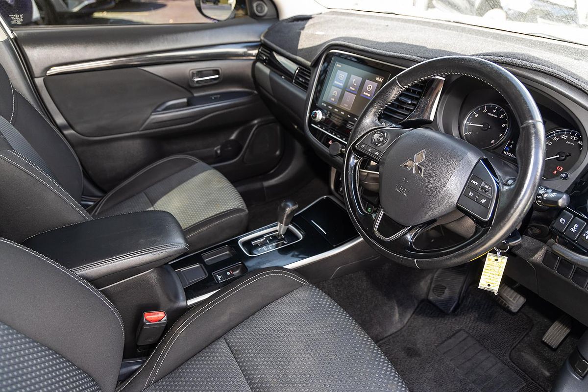 2019 Mitsubishi Outlander ES ZL