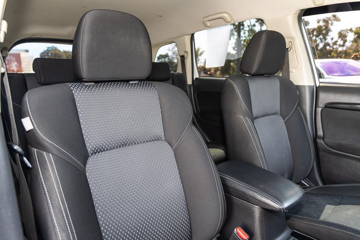 2019 Mitsubishi Outlander ES ZL