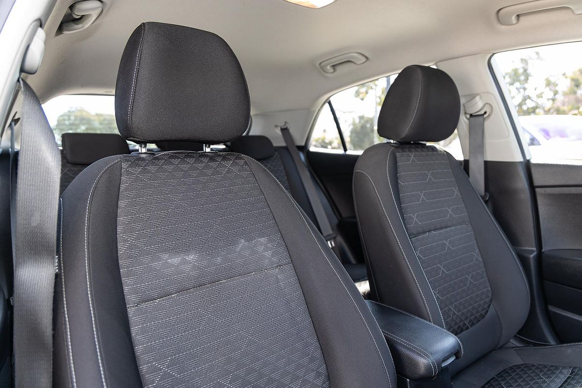 2017 Kia Rio S YB