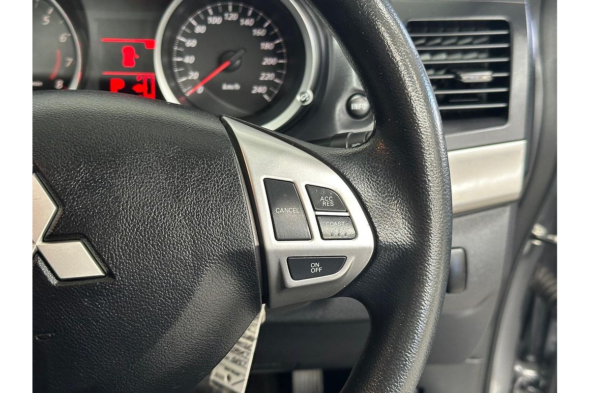 2015 Mitsubishi Lancer ES Sport CJ