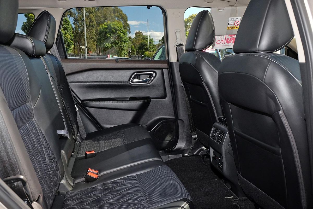 2024 Nissan X-TRAIL Ti-L T33