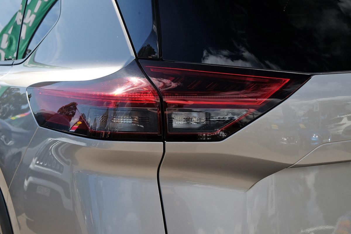 2024 Nissan X-TRAIL Ti-L T33