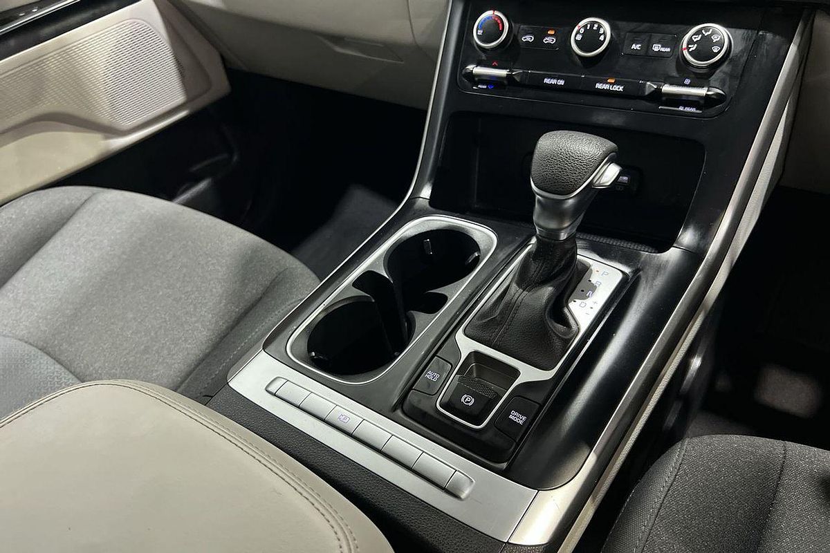 2022 Kia Carnival S KA4