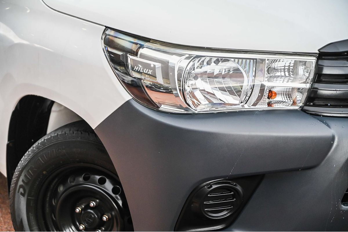 2017 Toyota Hilux Workmate TGN121R Rear Wheel Drive