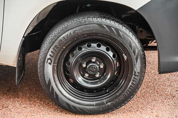 2017 Toyota Hilux Workmate TGN121R Rear Wheel Drive