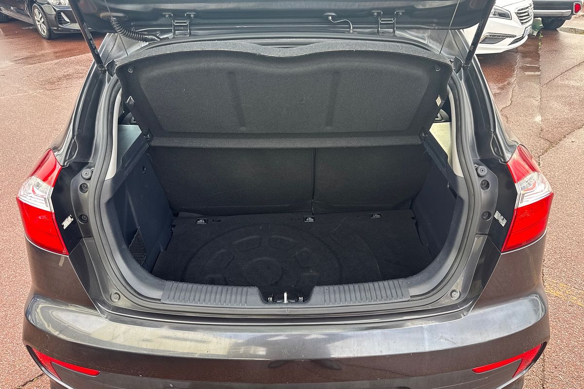 2016 Kia Rio S UB