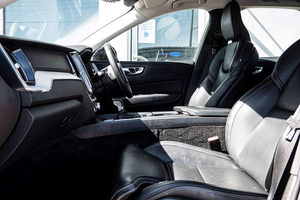 2020 Volvo XC60 T5 Inscription