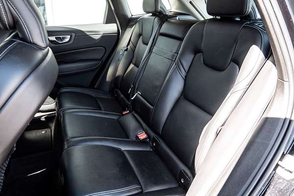2020 Volvo XC60 T5 Inscription