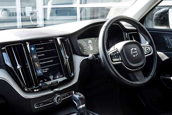 2020 Volvo XC60 T5 Inscription