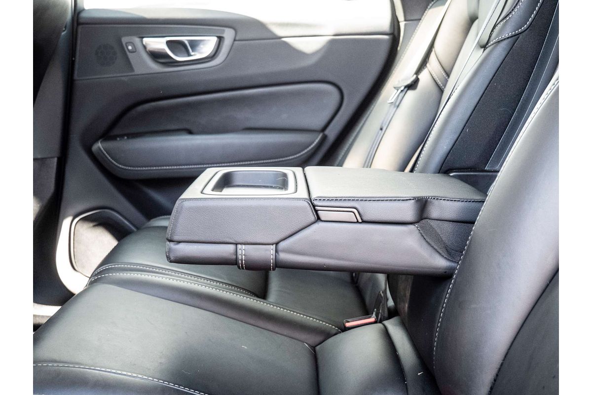 2020 Volvo XC60 T5 Inscription