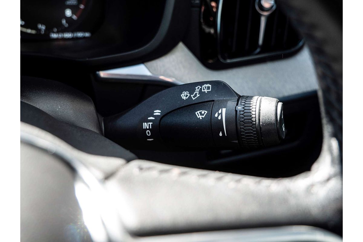 2020 Volvo XC60 T5 Inscription