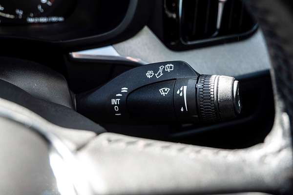 2020 Volvo XC60 T5 Inscription