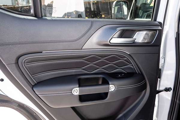 2025 GWM Tank 300 Ultra P01