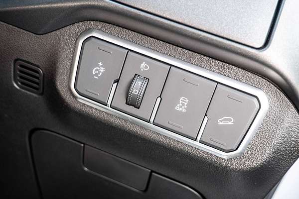 2025 GWM Tank 300 Ultra P01