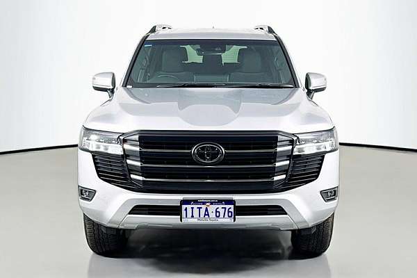 2024 Toyota Landcruiser GXL FJA300R