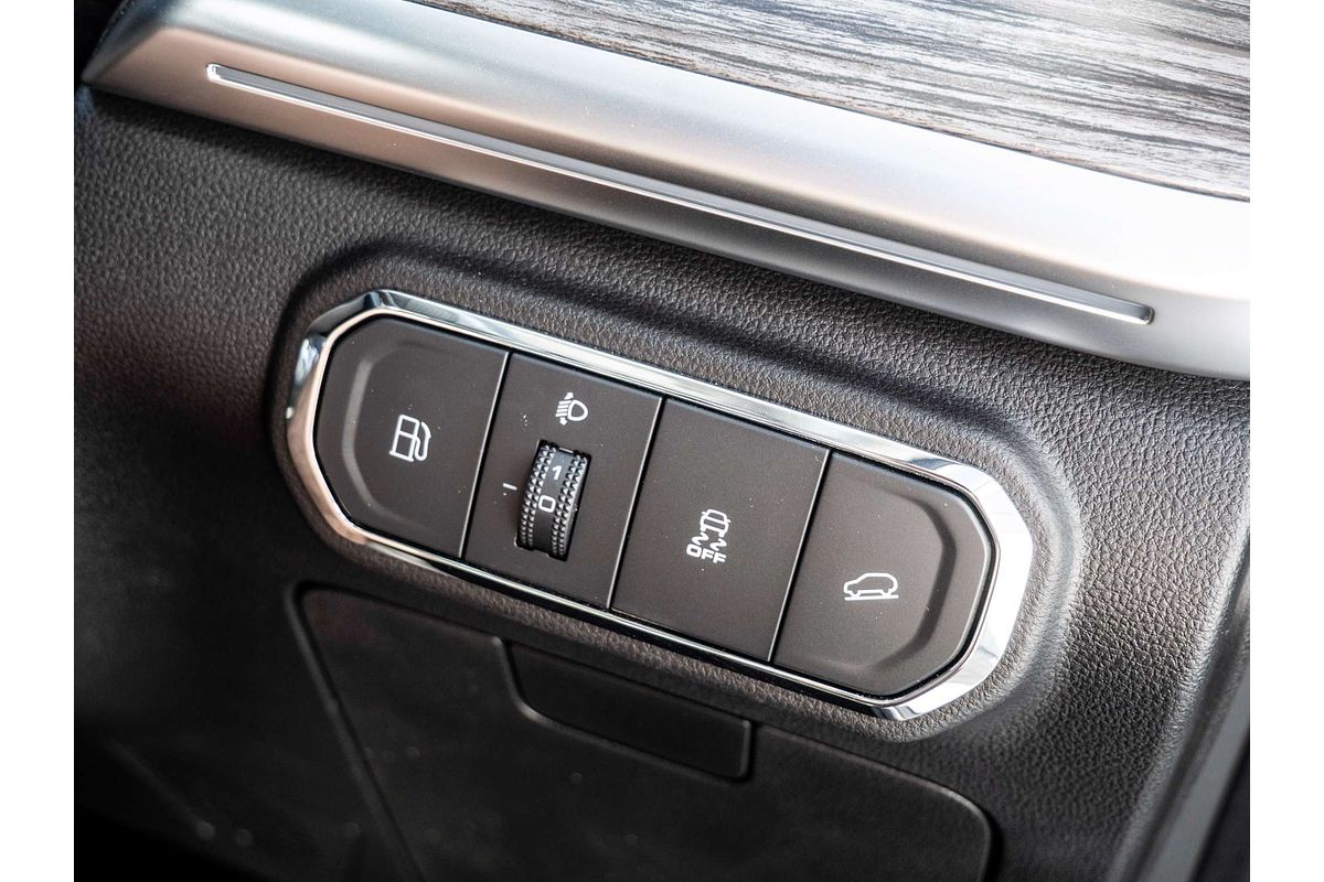 2025 GWM Cannon Alpha Lux PHEV P05 4X4