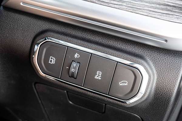 2025 GWM Cannon Alpha Lux PHEV P05 4X4