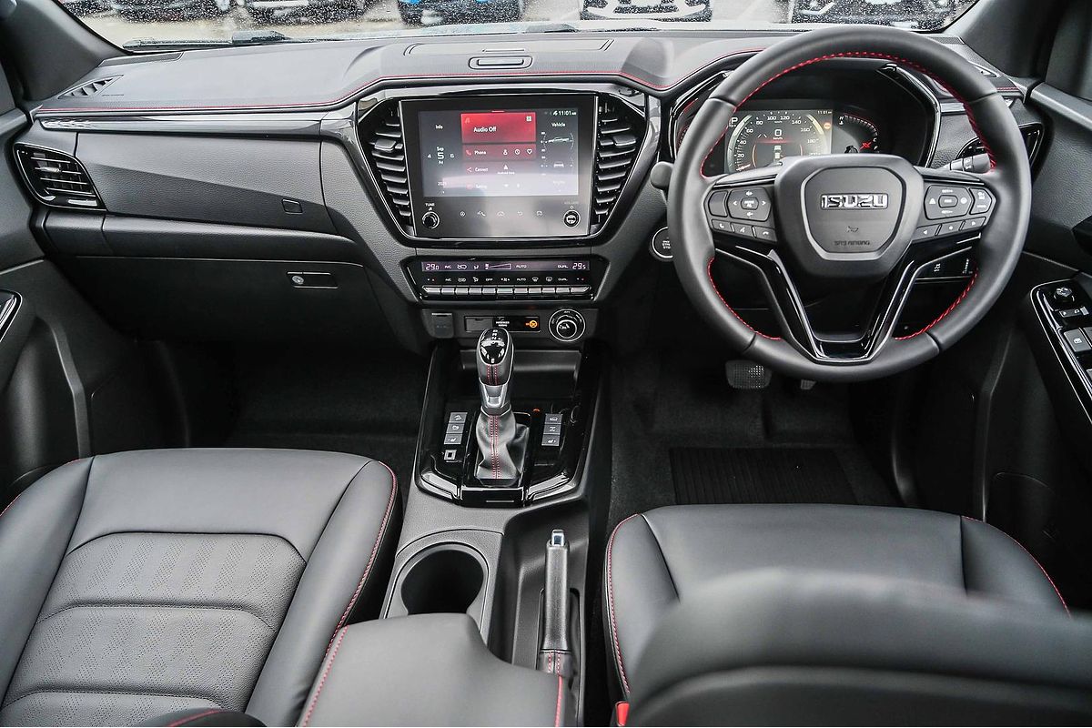 2025 Isuzu D-MAX