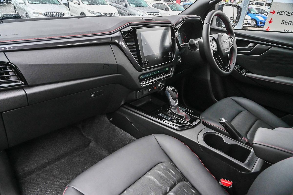2025 Isuzu D-MAX