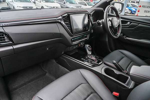 2025 Isuzu D-MAX