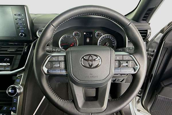 2024 Toyota Landcruiser GXL FJA300R