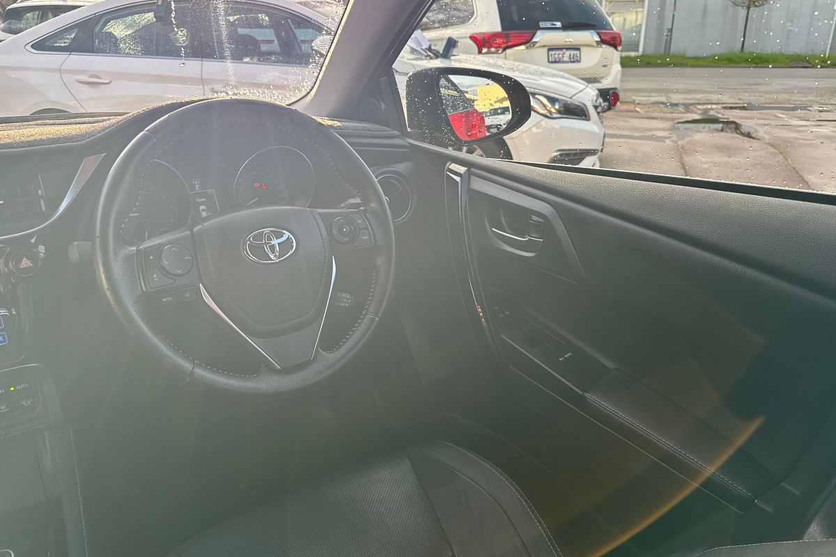 2016 Toyota Corolla ZR ZRE182R