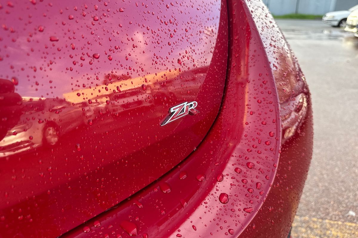 2016 Toyota Corolla ZR ZRE182R