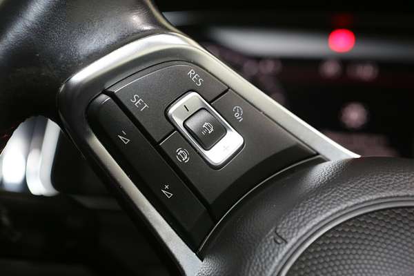 2019 Volkswagen Golf GTI 7.5