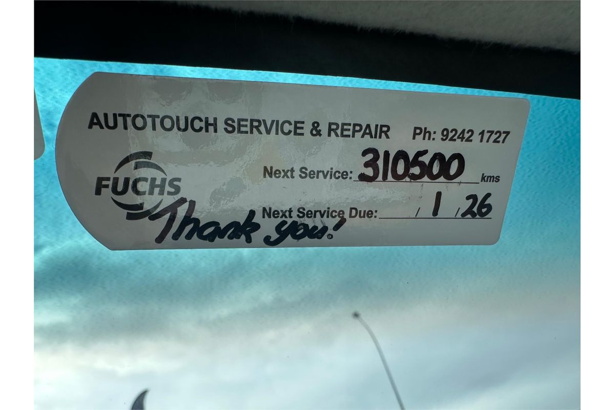 2006 Toyota Hilux SR KUN16R Rear Wheel Drive