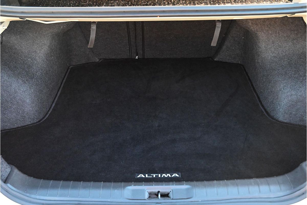 2013 Nissan Altima Ti-S L33