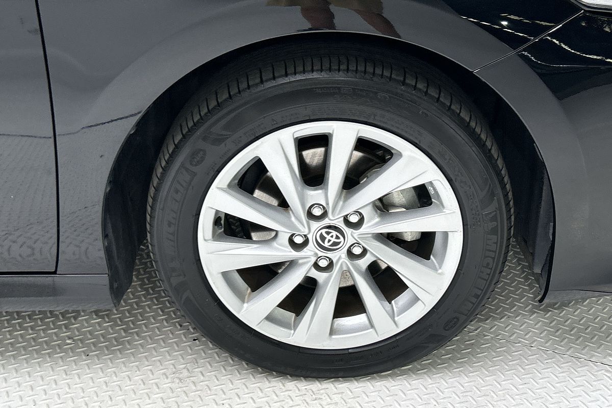 2024 Toyota Camry Ascent AXVH70R