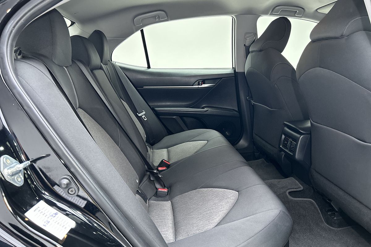 2024 Toyota Camry Ascent AXVH70R
