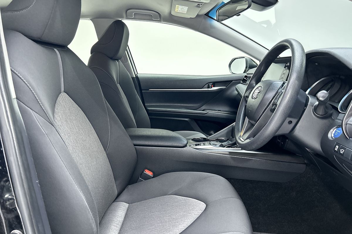 2024 Toyota Camry Ascent AXVH70R