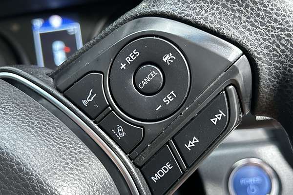 2024 Toyota Camry Ascent AXVH70R