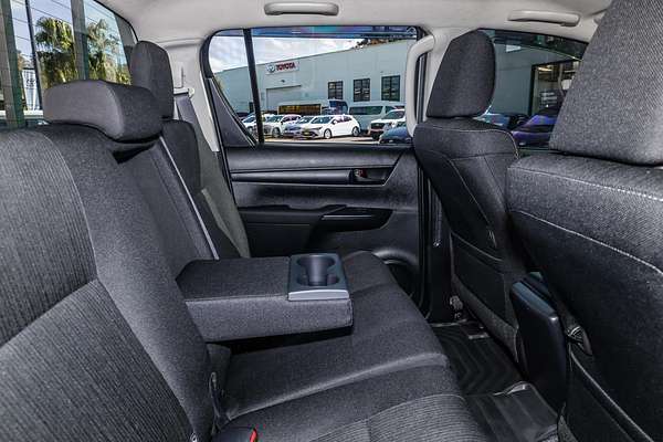 2022 Toyota Hilux SR GUN126R 4X4