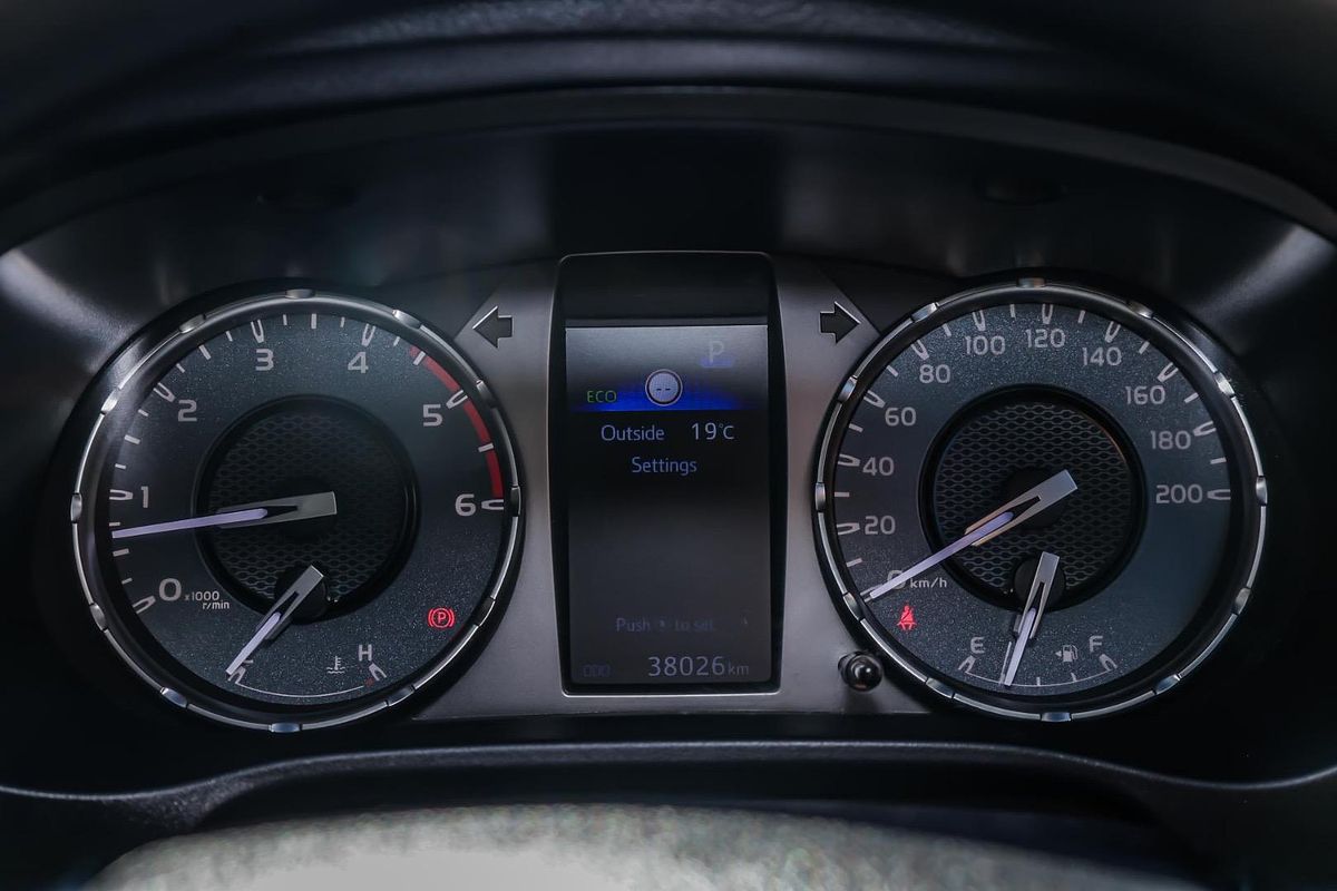 2022 Toyota Hilux SR GUN126R 4X4