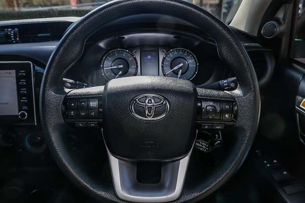 2022 Toyota Hilux SR GUN126R 4X4