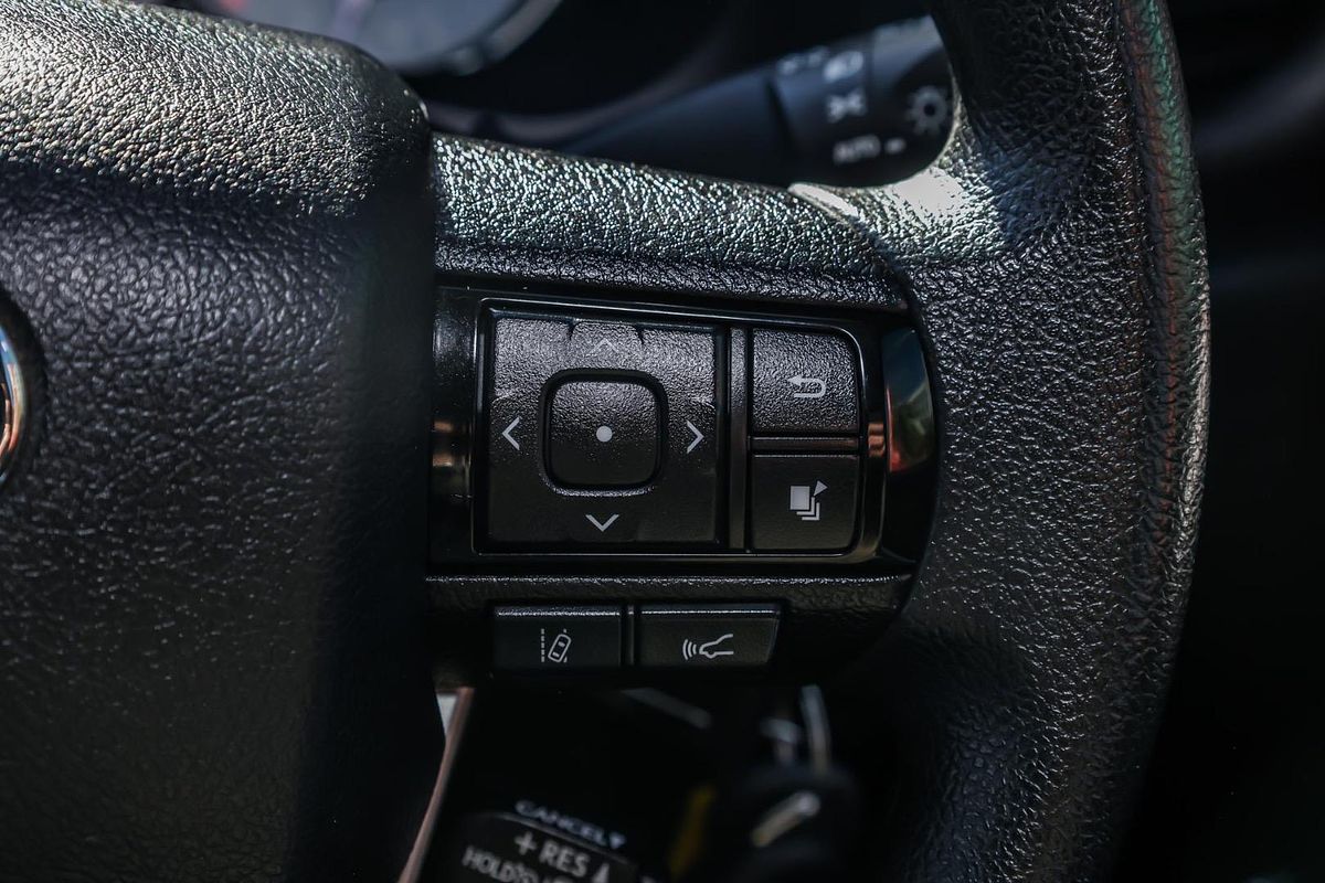 2022 Toyota Hilux SR GUN126R 4X4