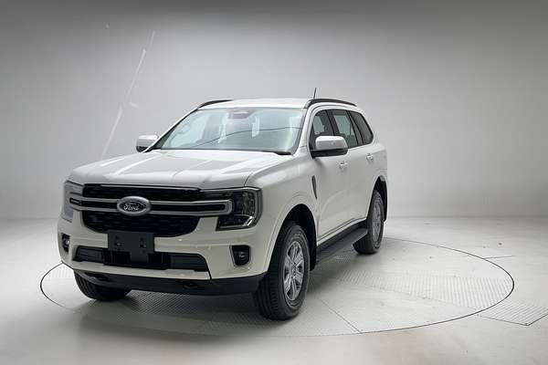 2025 Ford Everest Ambiente 2.0L