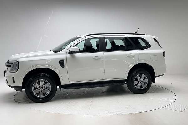 2025 Ford Everest Ambiente 2.0L