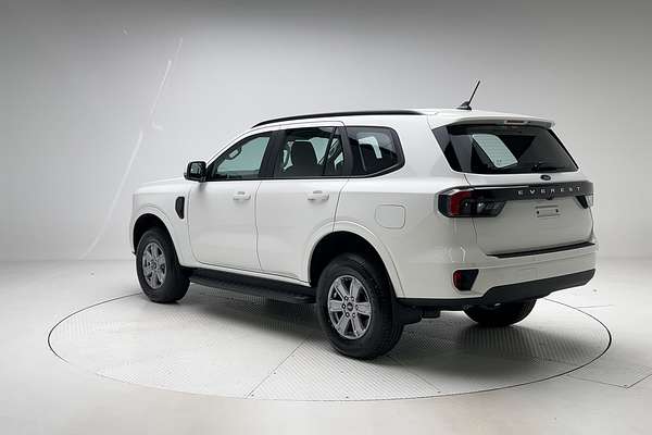 2025 Ford Everest Ambiente 2.0L