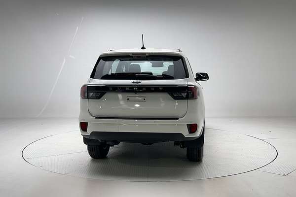 2025 Ford Everest Ambiente 2.0L